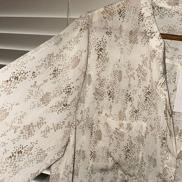 &me 14 Python Snake Print V Neck Button Down Sheer Career Blouse - Picture 5 of 10